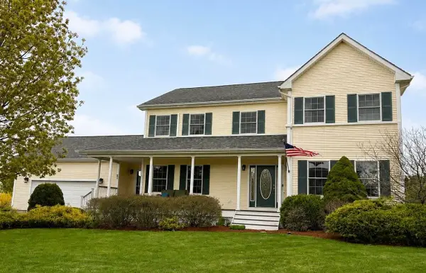 21 Whiteface Street, South Burlington, VT 05403