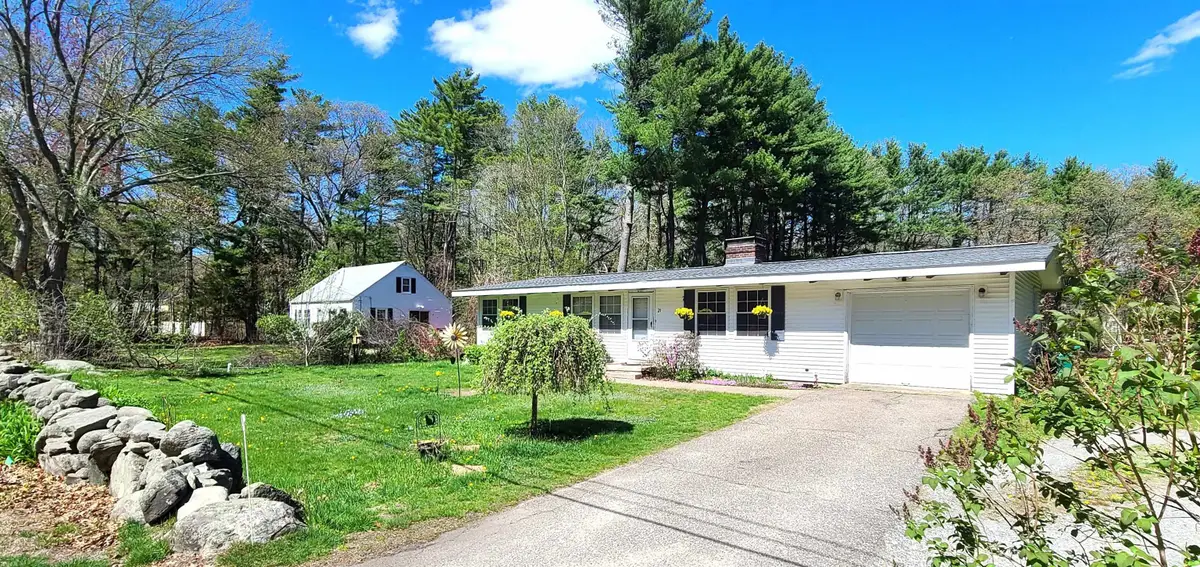21 Cedar Road, North Hampton, NH 03862 - #1
