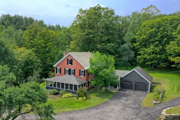76 Goldthwaite Road, Chester, VT 05143