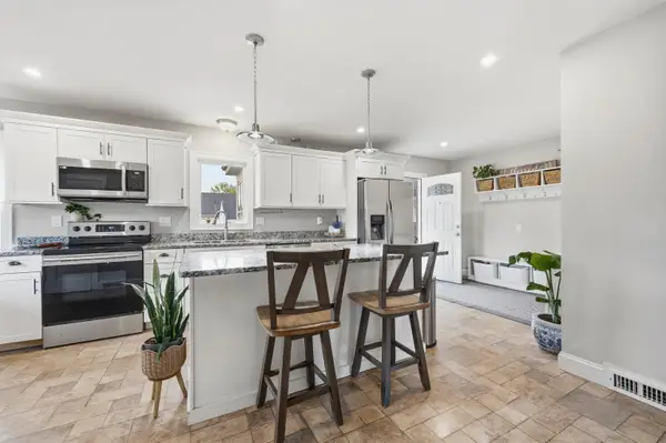 216 Fremont Street, Manchester, NH 03103
