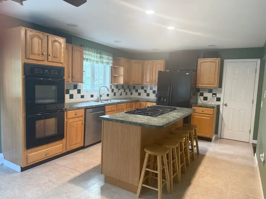35A Folly Mill Road, Seabrook, NH 03874 - #3