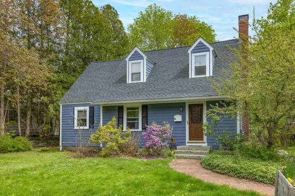 26 Edgewood Road, Durham, NH 03824