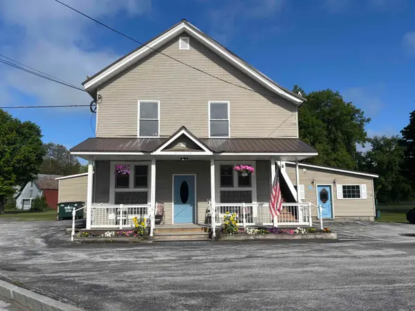 5 Gore Road, Highgate, VT 05459