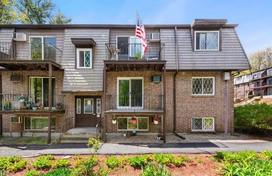 3 Pembroke Drive #15, Derry, NH 03038 - #3