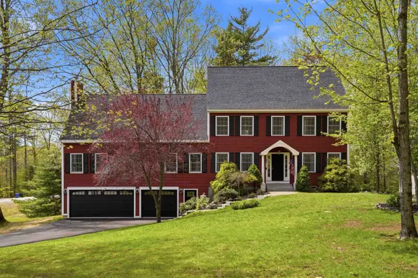 29 Overlook Drive, Newfields, NH 03856