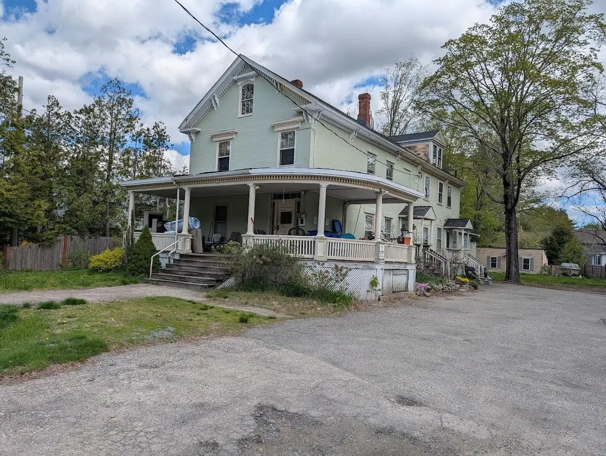 22 Pine Street, Exeter, NH 03833 - #1