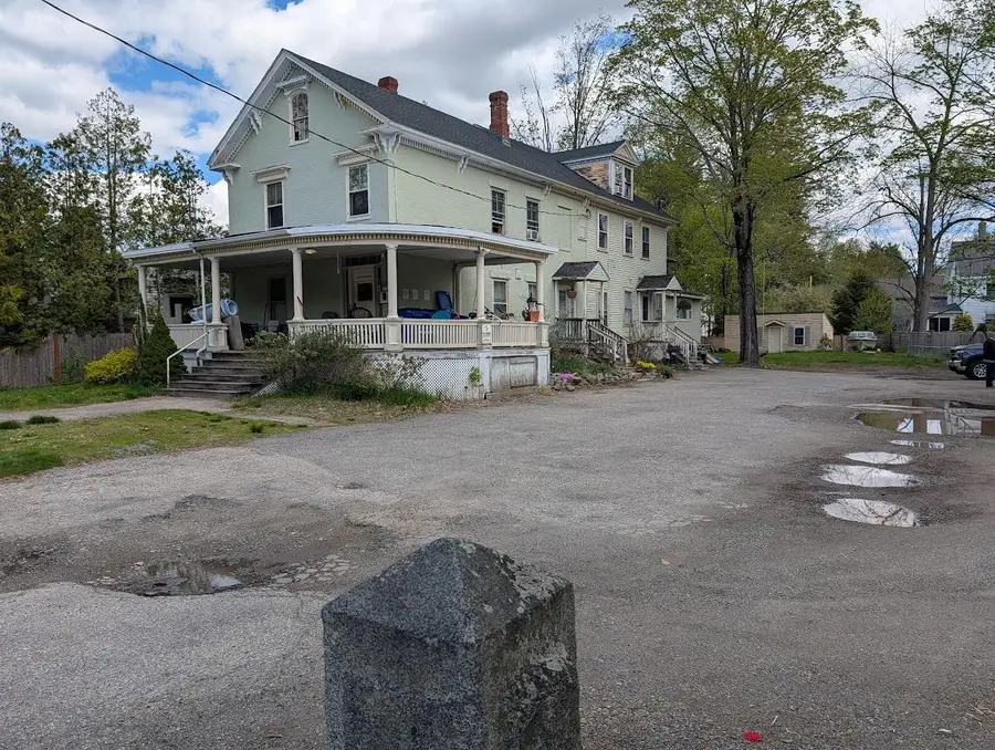 22 Pine Street, Exeter, NH 03833 - #3