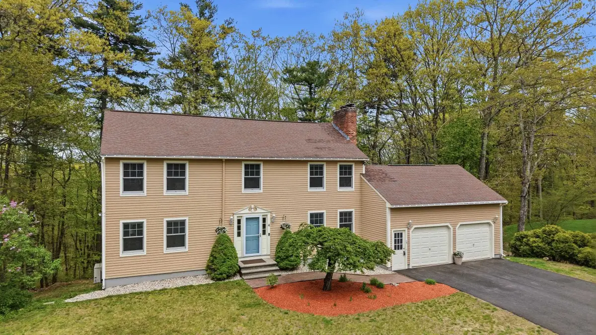 4 Royal Court, Merrimack, NH 03054 - #1