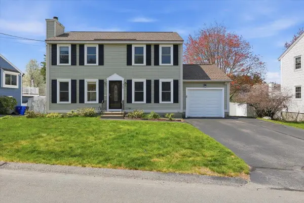 73 Megan Drive, Manchester, NH 03109