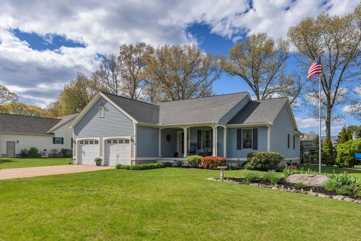 9 Marshview Circle, Seabrook, NH 03874 - #1