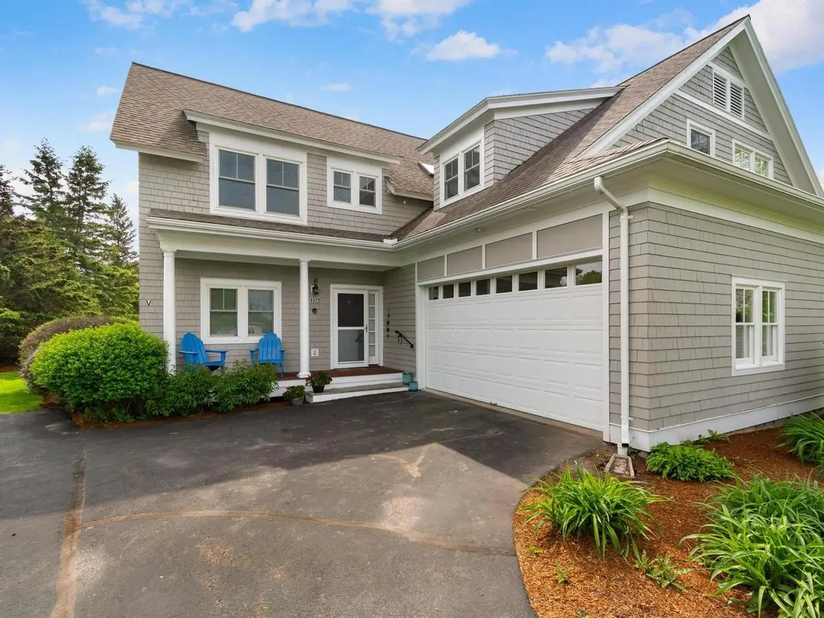 226 Fairway Drive, South Burlington, VT 05403 - #1