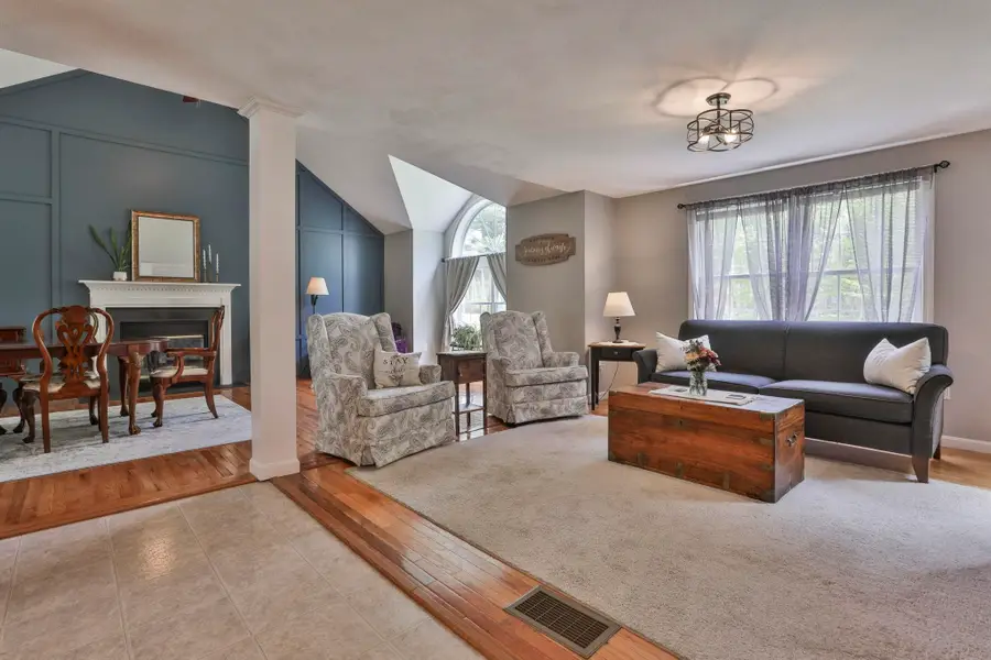 713 Raymond Road, Chester, NH 03036 - #3