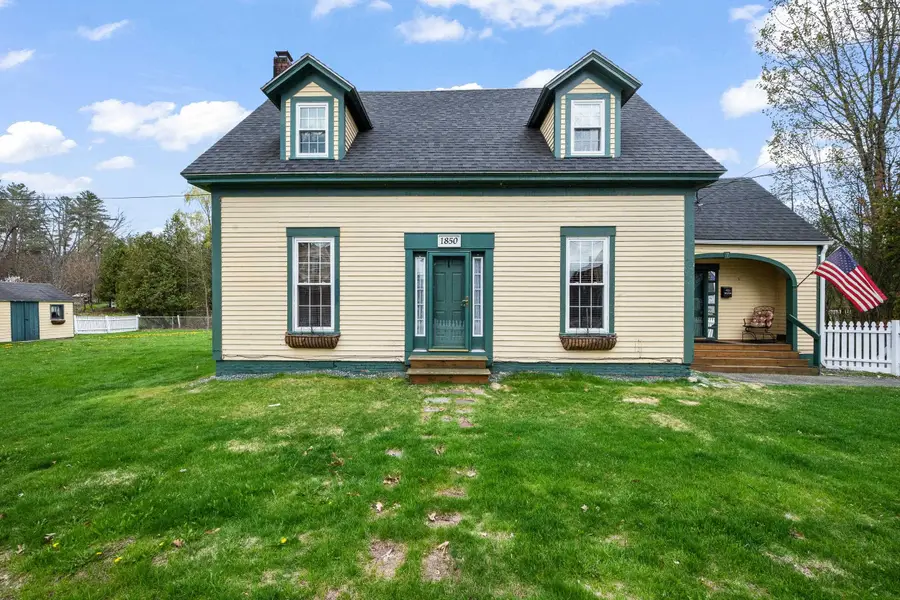 7 Pleasant Street, Lancaster, NH 03584 - #2