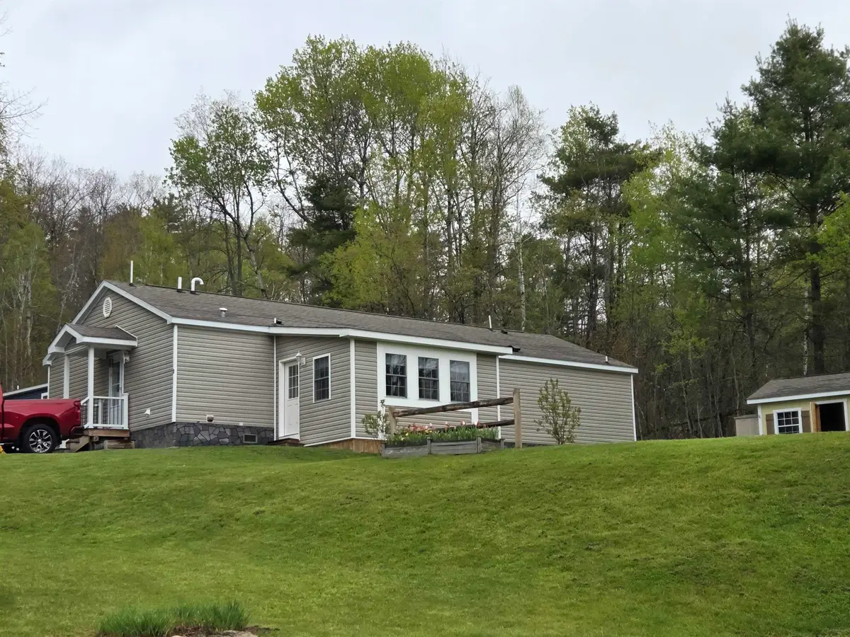 8 Meriden Mobile Court Drive, Plainfield, NH 03781 - #1