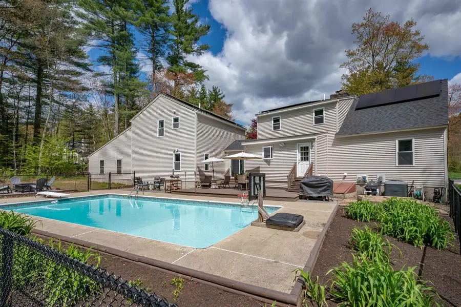 16 Sarah Drive, Merrimack, NH 03054 - #2