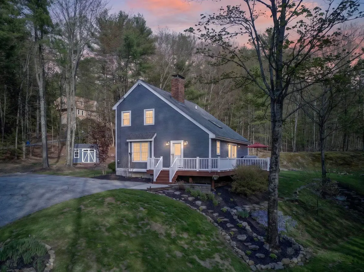 8 Greenwood Road, Weare, NH 03281 - #1