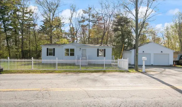 230 Chestnut Hill Road, Rochester, NH 03867