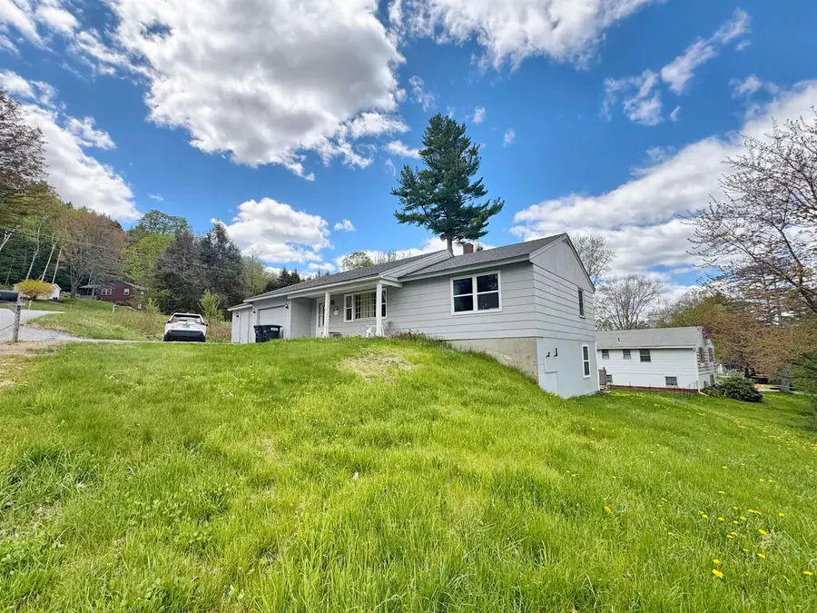 20 Edwin Avenue, Claremont, NH 03743 - #3