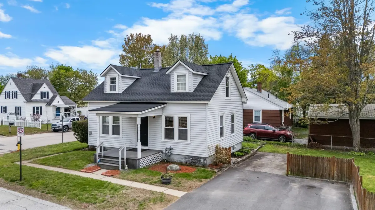 4 Master Street, Manchester, NH 03102 - #1