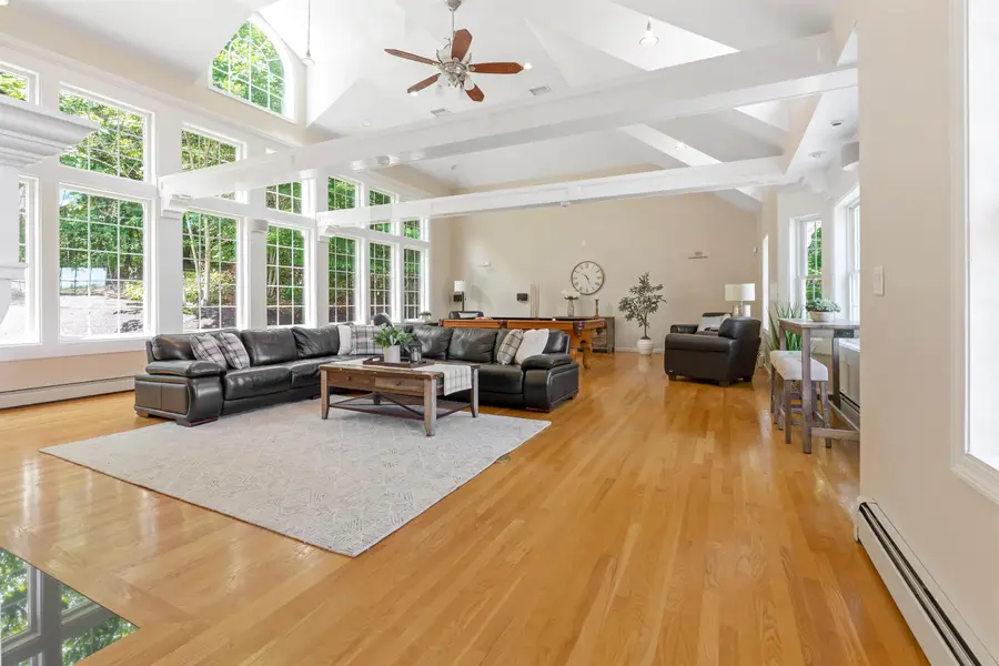 127 Hooksett Road, Auburn, NH 03032 - #2