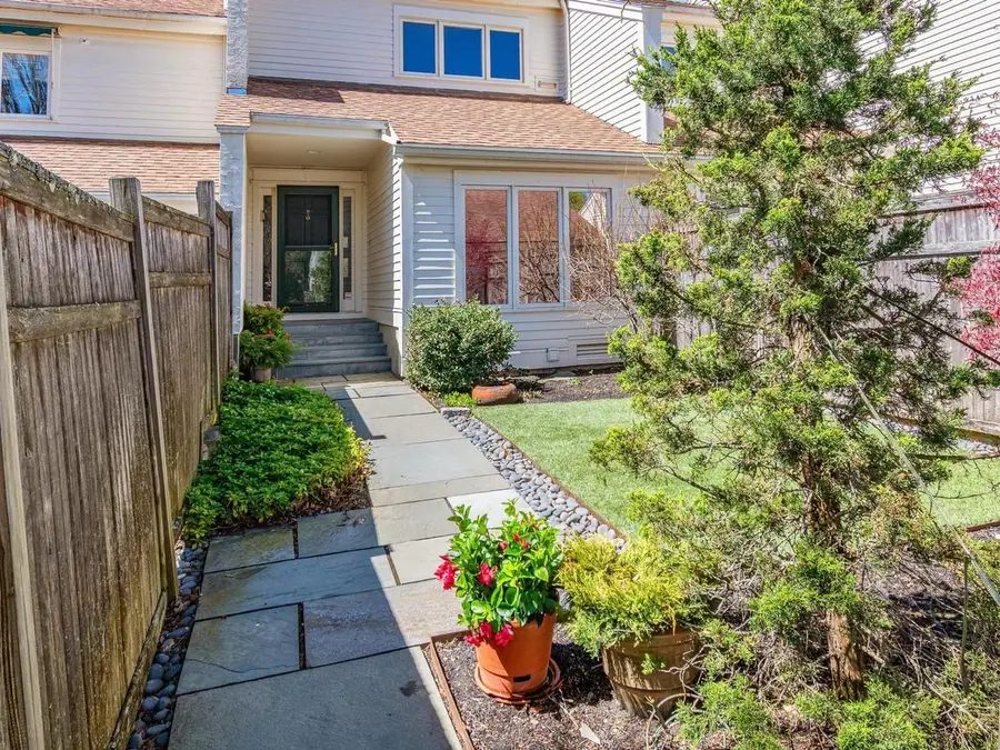545 South Prospect Street #10, Burlington, VT 05401 - #3