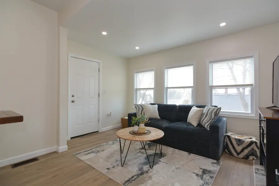 493 Manchester Street #Unit 1, Manchester, NH 03103 - #3