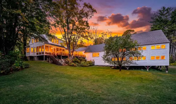 736 Pleasant Street, New London, NH 03257