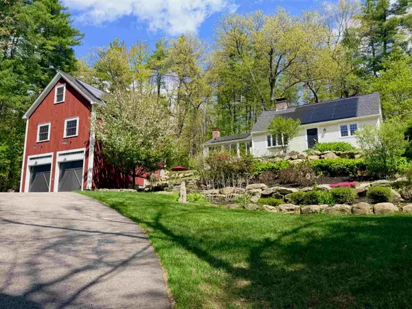 5 N Meadow Road, Amherst, NH 03031