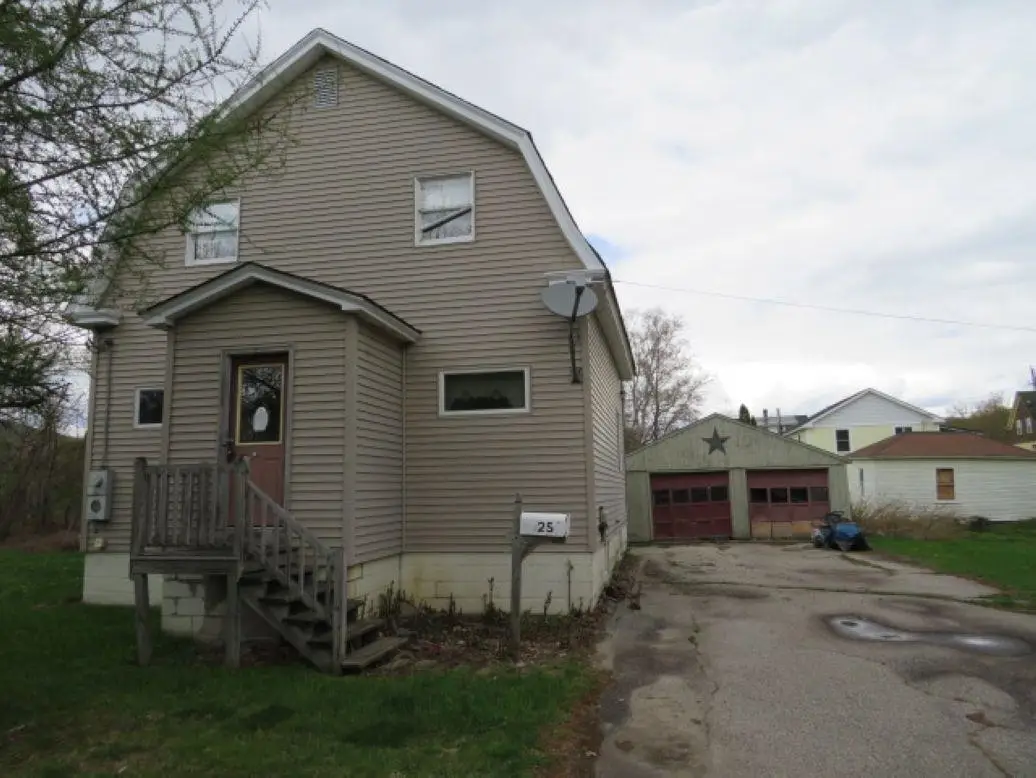 25 Turcotte Street, Berlin, NH 03570 - #1