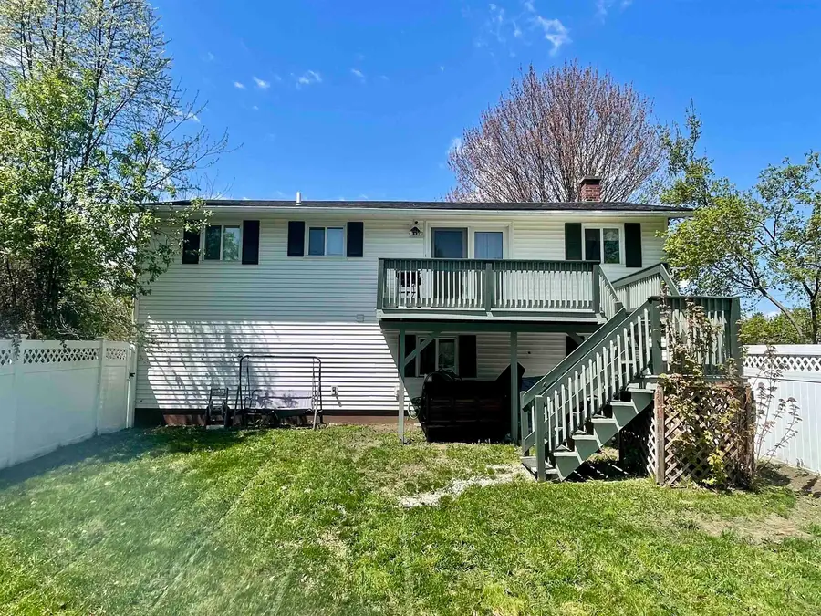 315 Jackson Street, Newport, VT 05855 - #3