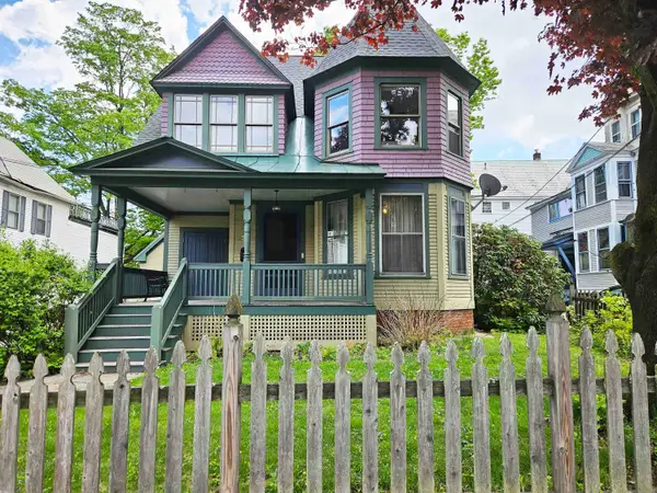 30 Chapin Street, Brattleboro, VT 05301
