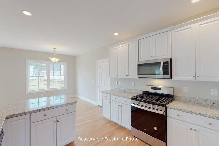 105 Lantern Drive, Sandown, NH 03873 - #3