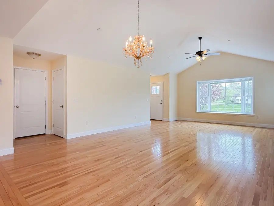 5 Sunset Lane #B, Brentwood, NH 03833 - #3