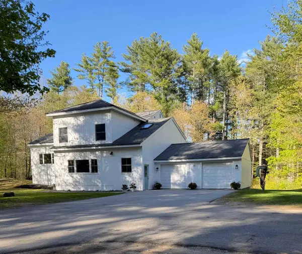27 Pierce Lane, Hollis, NH 03049