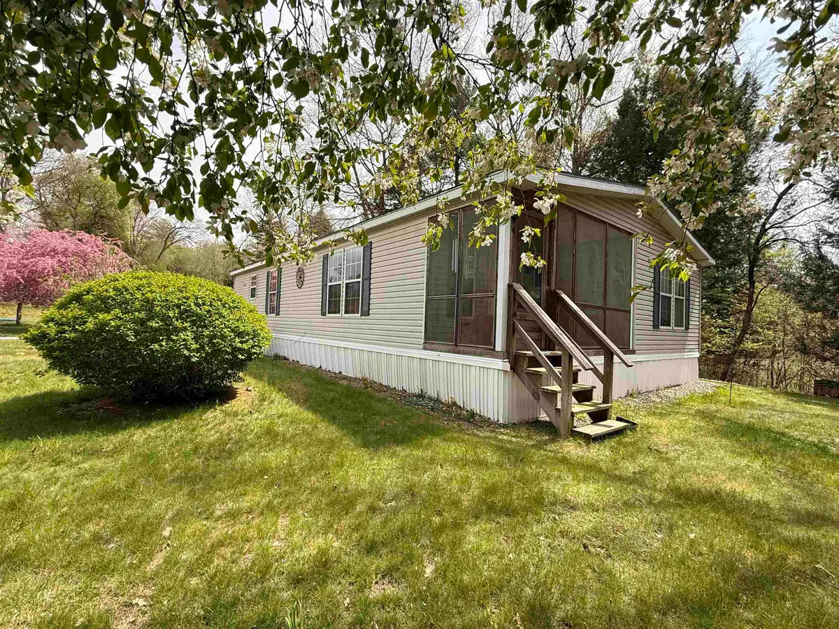 18 Lindy Road, Vernon, VT 05354 - #1