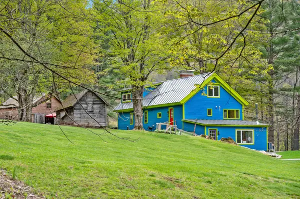 3955 VT Route 100, Warren, VT 05674