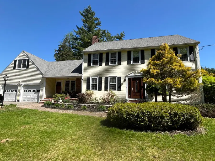 9 Oak Ridge Road, Kensington, NH 03833 - #3