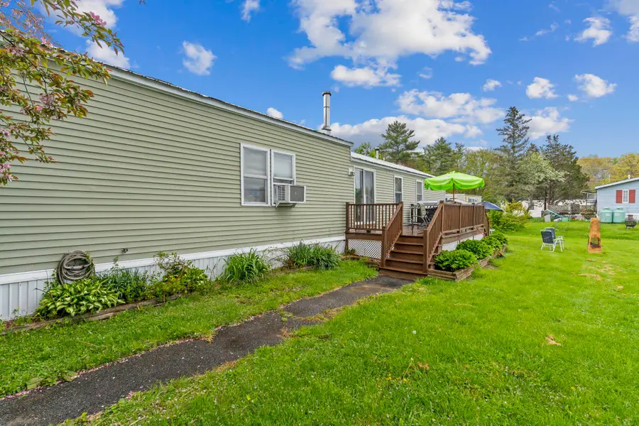53 Hilton Avenue, Exeter, NH 03833-4131 - #2