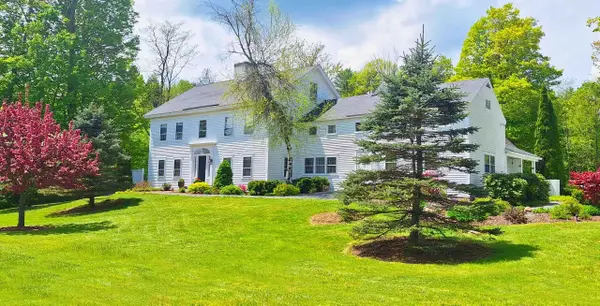 499 Andover Road, New London, NH 03257