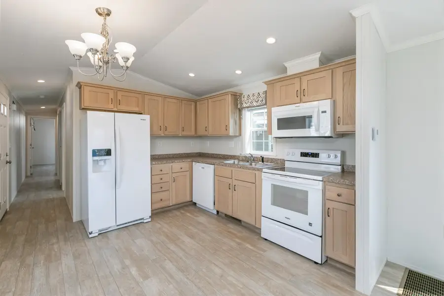 72 Brookwood Drive, Salem, NH 03079 - #3