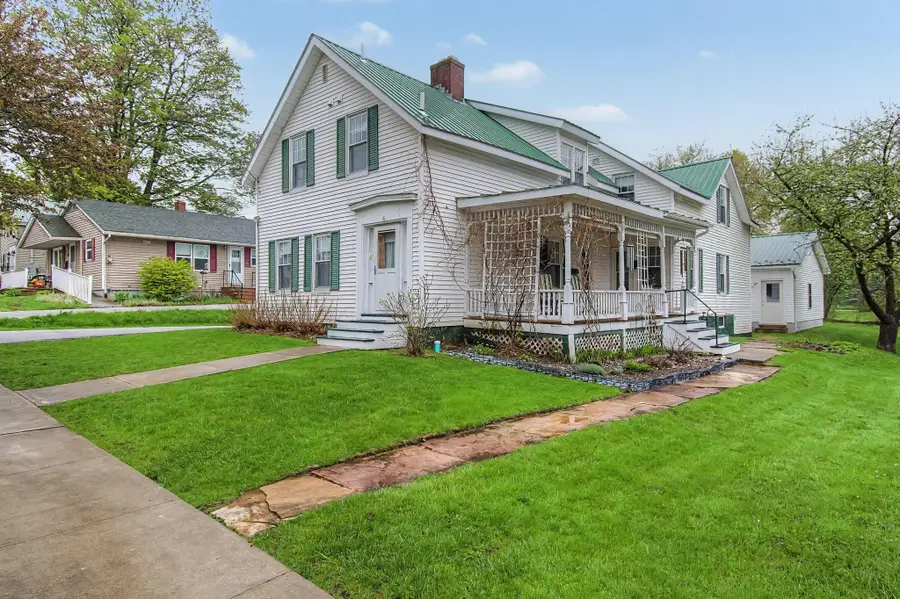 18 Diamond Street, Saint Albans, VT 05478 - #3