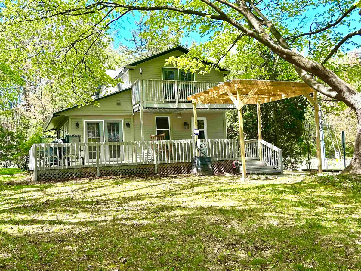 112 East Avenue, Burlington, VT 05401 - #1
