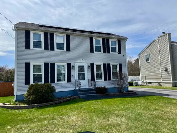 31 Aaron Drive, Manchester, NH 03109