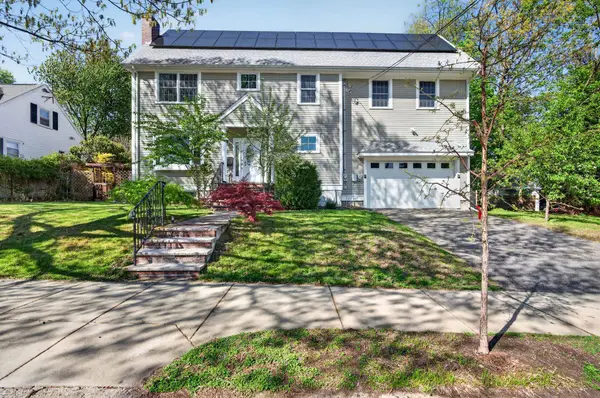 182 Adams Avenue, Newton, MA 02465