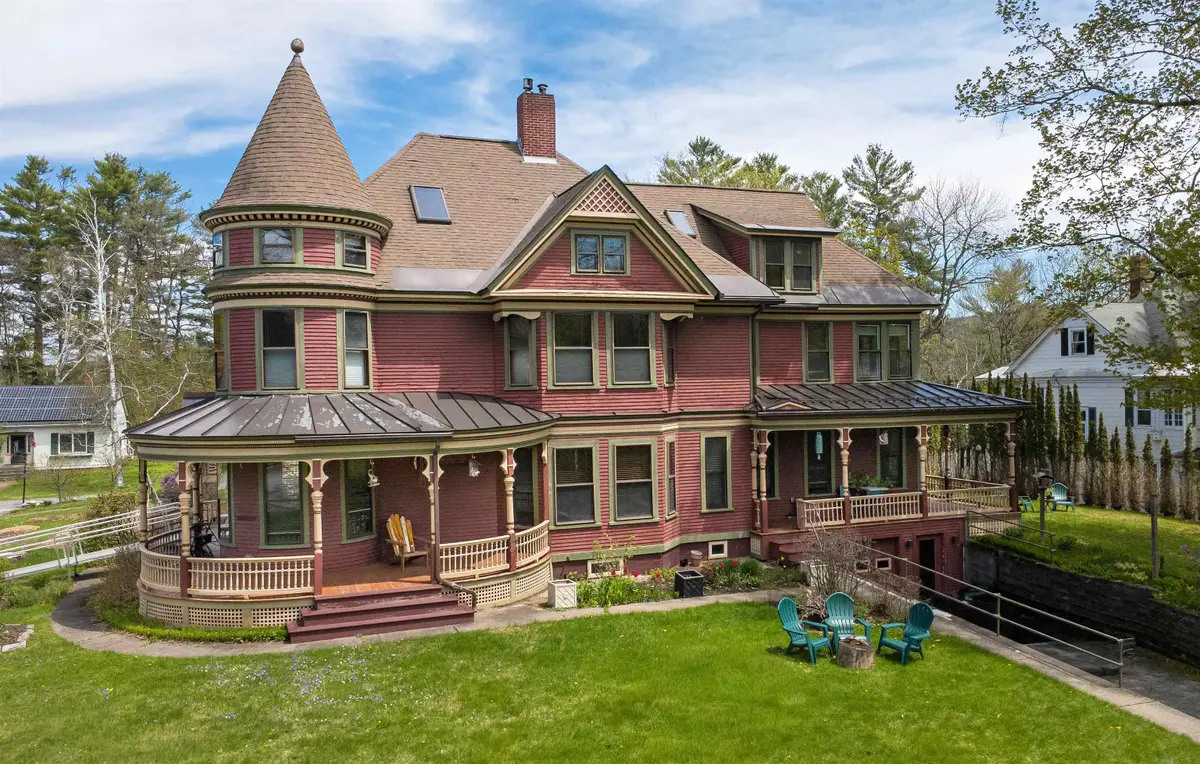 154 Boynton Avenue, Saint Johnsbury, VT 05819 - #1
