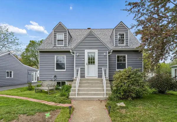 24 Hiler Street, Manchester, NH 03109