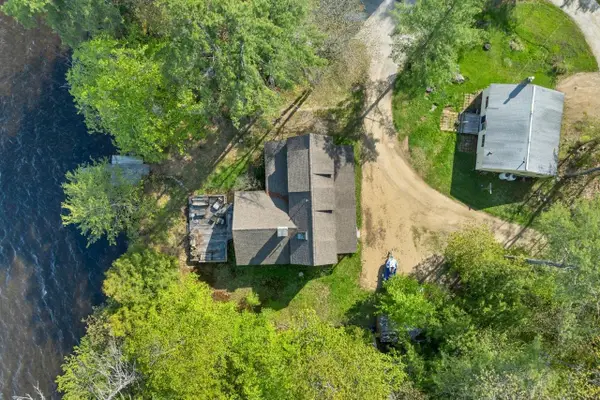 24 Gillis Lane, Barnstead, NH 03225