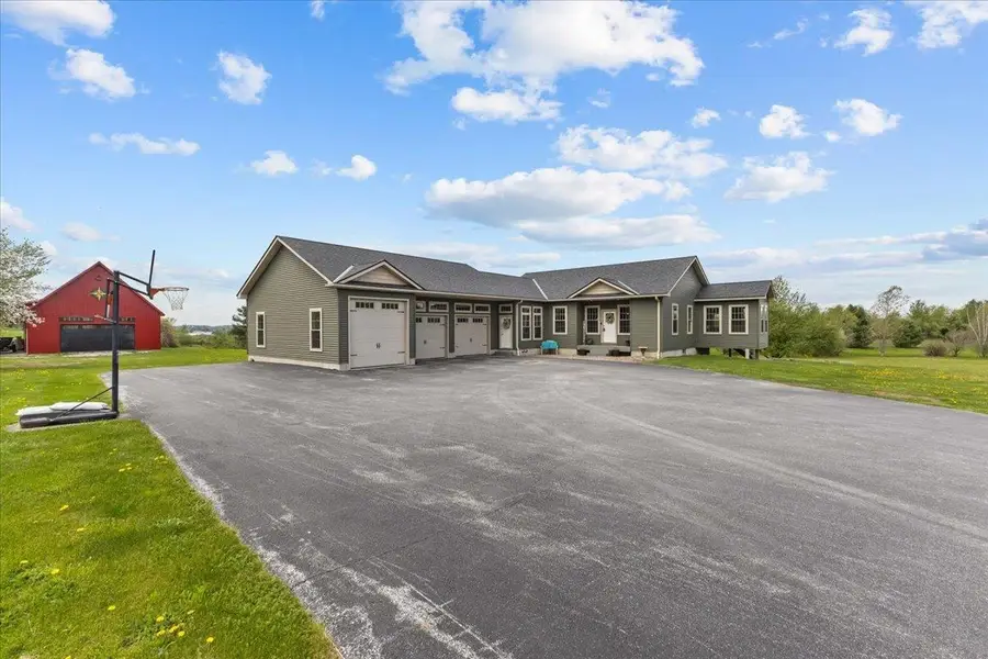 28 Rileys Way, Highgate, VT 05459 - #2