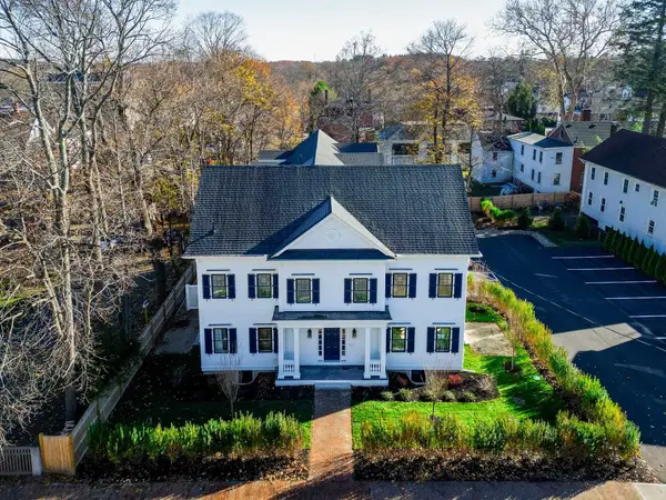 136 Locust Street #104, Dover, NH 03820