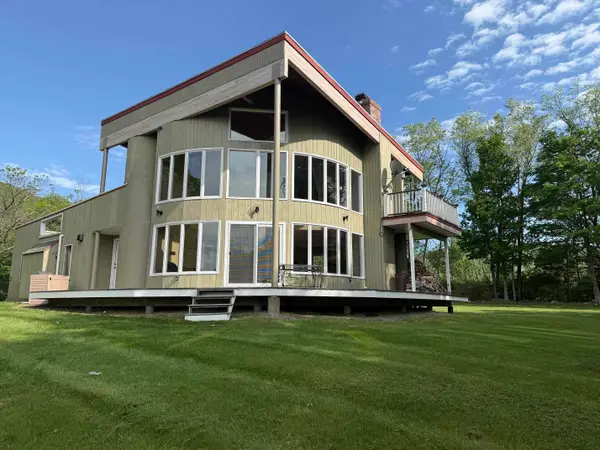 2456 Vermont Route 30, Pawlet, VT 05761